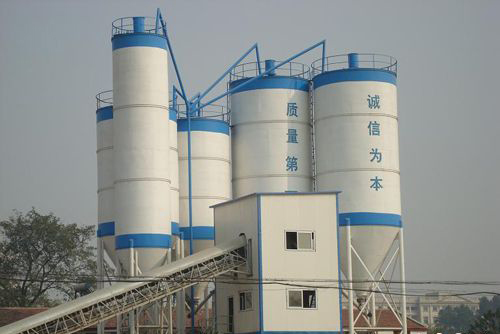 混凝土攪拌站倉頂除塵器改造達標(biāo)排放20mg/m3 混凝土攪拌站(zhàn)倉頂除塵器改造達標排放20mg/m3