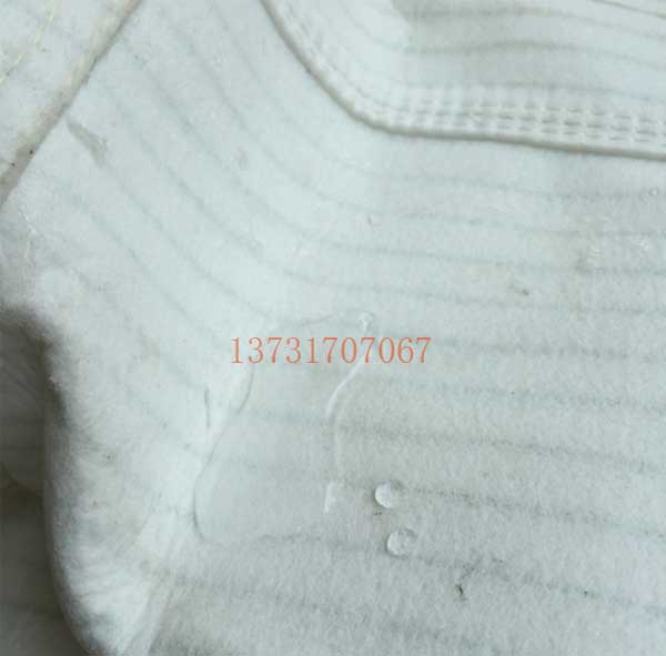 拒(jù)水(shuǐ)防油(yóu)除塵布袋適用於含濕量較大的場合 拒水防油除塵布袋適用於含(hán)濕量較大的場合
