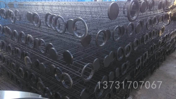 水泥廠輔助生產設備的除塵器應如何設計 水泥廠輔助生產設備的除塵器應(yīng)如何(hé)設計