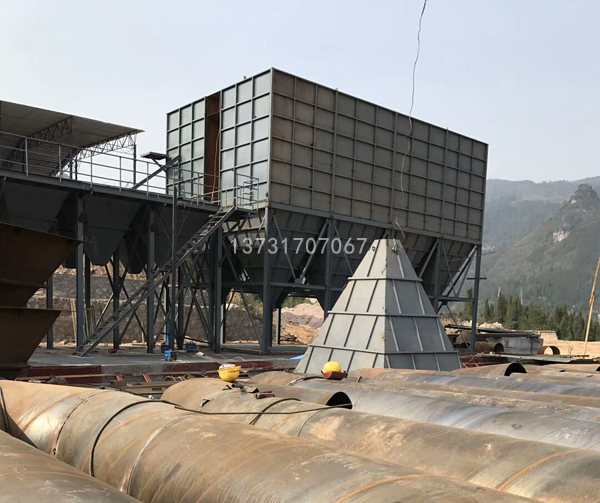 湖南嶽陽頁岩磚廠布袋除塵器施工中