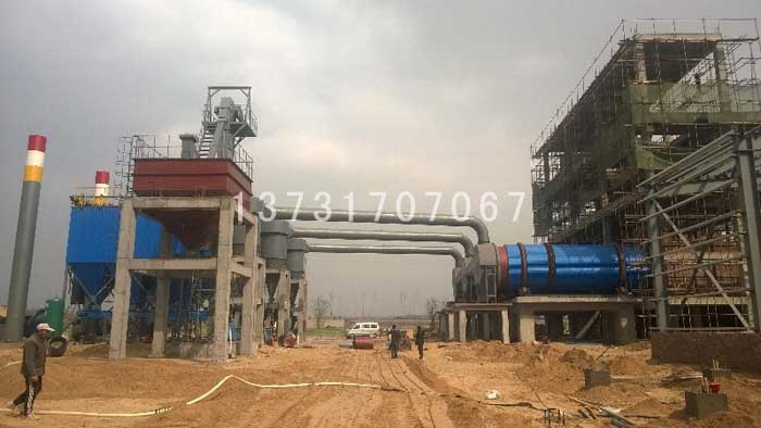 氧化鋁廠(chǎng)熟料破碎車間LMC-240布(bù)袋(dài)除塵器交付使(shǐ)用 氧化鋁(lǚ)廠熟料破碎(suì)車間LMC-240布袋除塵器交付(fù)使用